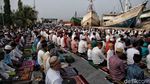 Suasana Salat Id di Pelabuhan Sunda Kelapa