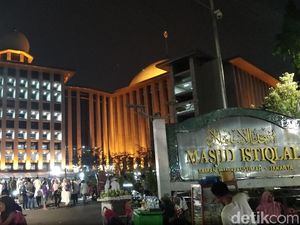 Idul Fitri, Zakat-Infak-Sedekah di Masjid Istiqlal Tembus Rp 4 Miliar