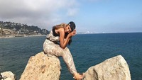 Di balik kesibukannya di dunia televisi dan modeling, Tyra memanfaatkan waktu luangnya dengan jalan-jalan. (tyrabanks/Instagram)