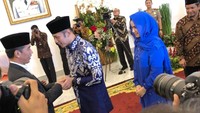 Momen AHY bersalaman dengan Jokowi (Foto: Ray Jordan/detikcom)
