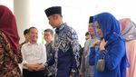 Foto: AHY-Annisa Salam-salaman dengan Jokowi di Istana Bogor