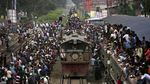 Begini Potret Mengerikan Mudik di Bangladesh