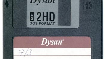Disket di tahun 1990-an itu adalah media penyimpanan yang sangat diandalkan. Sayangnya kapasitasnya sangat kecil dan kalau sudah terkena virus, perjuangan harus dilakukan untuk menyelamatkan data. Foto: Istimewa