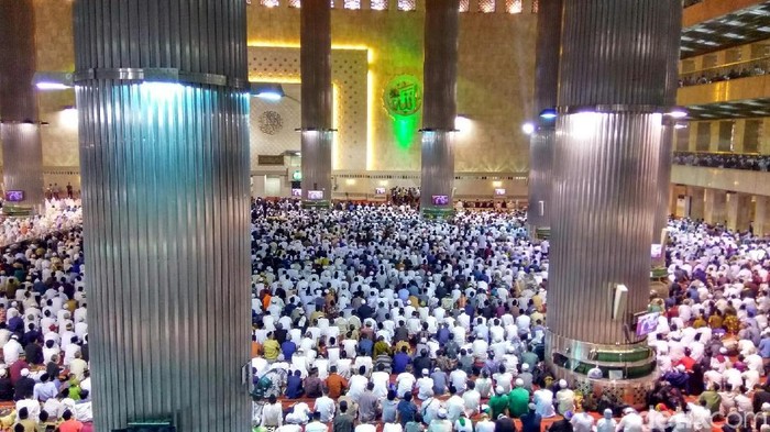 Salat Id di Masjid Istiqlal, Jakarta, Jumat (15/6/2018)