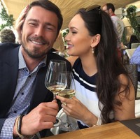 Kisah asmaranya ternyata cukup menjadi sorotan media Rusia. Belakangan, ia digosipkan berpacaran dengan Marat Safin, mantan atlet tenis Rusia yang kini merintis karier di dunia politik. (Foto: Instagram/@aidagarifullina)