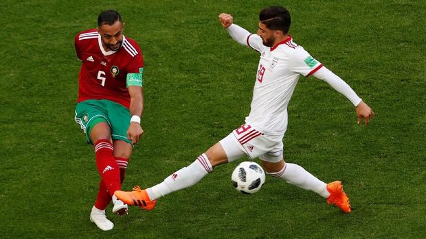 Bek tengah Maroko menjadi pemain paling tajam bagi timnya saat melawan Portugal.