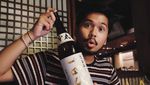 10 Pose Keren Petra Sihombing Ketika Makan Bersama Teman dan Ngopi Bareng Istri