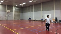 Salat Id dilakukan di sebuah hall sekolah agar dapat menampung banyak pengunjung (Istimewa/Puspita)