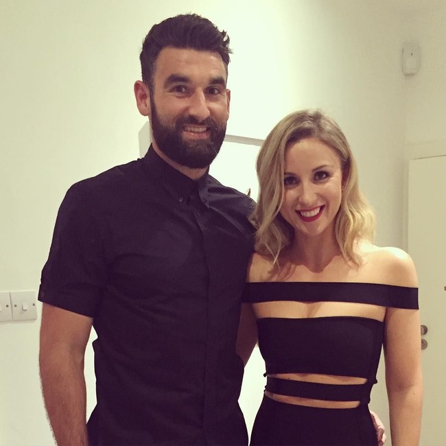 Model lain yang menjadi istri pesepak bola Rusia adalah Natalie Jedinak. Natalie menikah dengan pemain Aston Villa Mile Jedinak di tahun 2010. Keduanya bertemu ketika Natalie sedang bekerja di Australia. (Foto: Instagram)