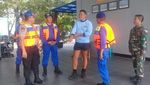 Saat Pasukan Katak Buru Buaya di Tanjung Priok