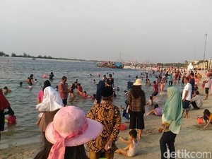 H+5 Lebaran, Ancol Masih Banyak Pengunjung