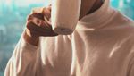 Tampannya Bio One Saat Ngopi dan Makan Bareng Anya Geraldine