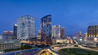 Gedung senilai US$ 1,1 miliar atau sekitar Rp 15,5 triliun ini adalah salah satu proyek terakhir yang dikerjakan arsitek Zaha Hadid sebelum kematiannya. Istimewa/Inhabitat.
