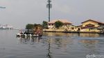 Saat Pasukan Katak Buru Buaya di Tanjung Priok