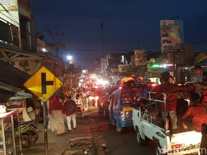 Bogor ke Sukabumi Macet, Kendaraan Terjebak di Jalur Alternatif