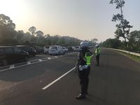 Lalin ke Puncak Macet, Ini Jalur Alternatifnya