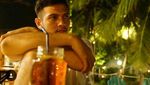 Begini Gaya Rifky Balweel Saat Kulineran hingga Lebaran
