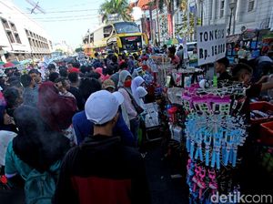 PKL Padati Kota Tua, Sandi: Gulanya di Situ