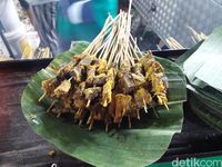 Ini Sate Danguang Danguang Khas Payakumbuh yang Berbumbu Royal