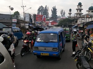 Musim Liburan, Warga Diminta Hindari Jalur Puncak