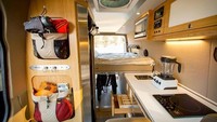 Bahan-bahan yang dipakai untuk modifikasi mobil ini adalah bahan yang ramah lingkungan, mulai dari bambu hingga stainless steel. Istimewa/Inhabitat.