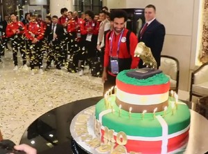 Kue Ulang Tahun Hapus Wajah Sedih Salah