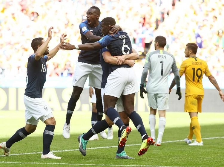 VAR dan Dua Penalti Warnai Prancis Vs Australia