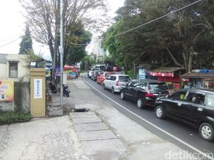 Libur Lebaran, Mobil Pelat B Dominasi Jalur Wisata Lembang