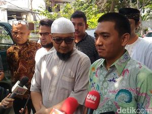 Kunjungi Novel, Pegawai KPK Ingatkan Kembali Presiden Soal TGPF