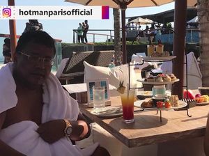 Mantab! Hotman Paris Belikan Bar di Bali untuk Sang IstrI