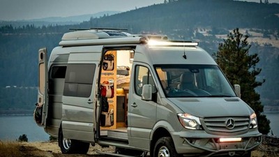Punya Dapur Hingga Kamar Tidur, Mobil Rumah Ini Dibanderol Rp 4,4 M