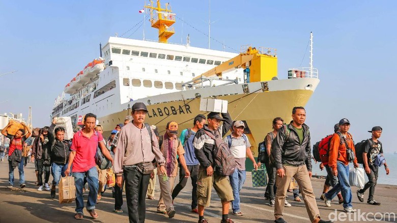 16.502 Pemudik Jalur Laut Diantar Pelindo III Hingga Kampung Halaman 16.502 Pemudik Jalur Laut Diantar Pelindo III Hingga Kampung Halaman