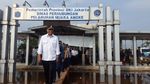 Foto: Menhub Dengarkan Keluhan Penumpang di Dermaga Kali Adem