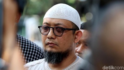 Novel Baswedan Dikunjungi KPK di Momen Lebaran