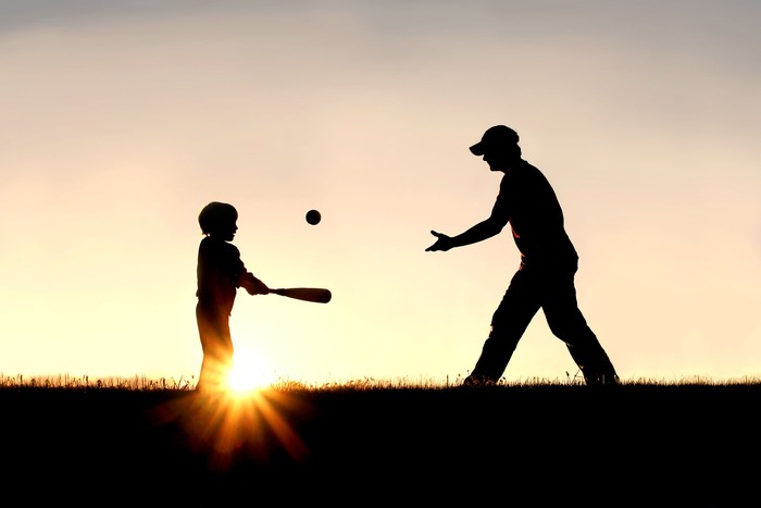 Ilustrasi ayah dan anak. Foto: Thinkstock Ilustrasi ayah dan anak. Foto: Thinkstock