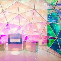 Salah satu statement kantor Instagram yang dinamakan The Dome. Siapa yang tak ingin mampir ke sini untuk berfoto atau selfie sejenak? Foto: Instagram