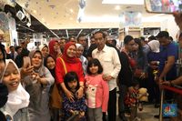 Main ke Transmart, Jokowi Diserbu Warga Bogor