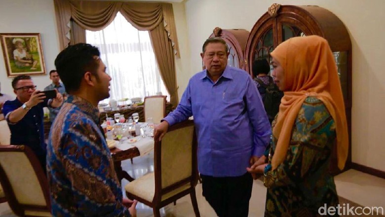 Kader Demokrat Gelar Apel Siaga Maksimalkan Pemenangan Khofifah-Emil Kader Demokrat Gelar Apel Siaga Maksimalkan Pemenangan Khofifah-Emil