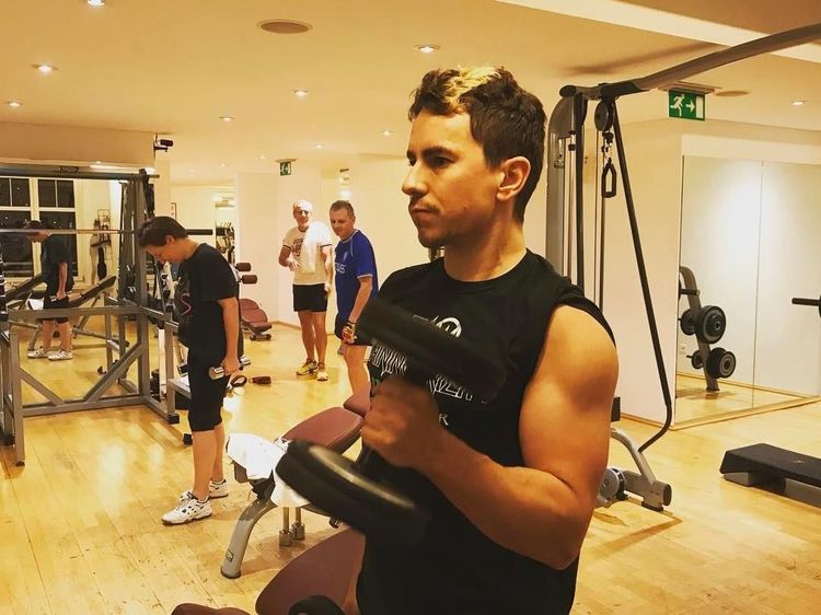 Pantas Menang di Catalunya, Jorge Lorenzo Ternyata Sering Angkat Beban