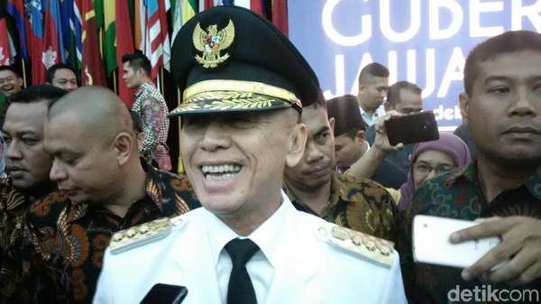Kemendagri: Iriawan Putra Daerah, Kuasai Persoalan di Jabar Kemendagri: Iriawan Putra Daerah, Kuasai Persoalan di Jabar