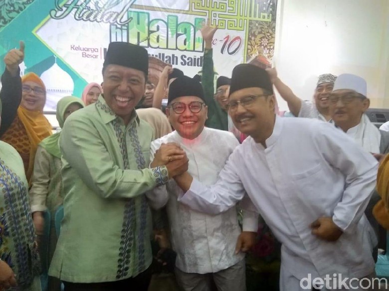 Cak Imin, Gus Rommy dan Gus Ipul di Halal Bihalal Bani Hasbullah Cak Imin, Gus Rommy dan Gus Ipul di Halal Bihalal Bani Hasbullah