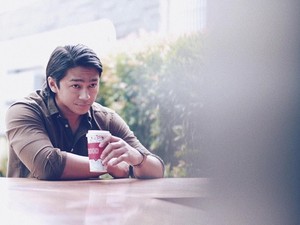 5 Seleb Tampan Ini Terjun ke Bisnis Kopi, Siapa Saja?