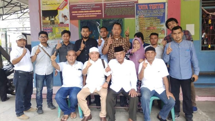 Paslon Eramas Janjikan Penyelesaian Tanah Sengketa Paslon Eramas Janjikan Penyelesaian Tanah Sengketa