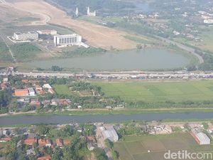 Foto: Pantauan Udara Arus Balik dari Cikampek Hingga Pantura