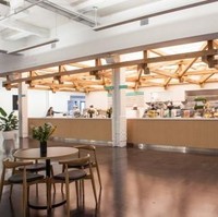 Ini penampilan dapurnya yang tampak luas dan bersih. Tempat ini memang didesain khas restoran agar tetap Instagramable. Ruang makan Instagram pun menyediakan jus dan gelato gratis mulai pukul 13:00. Foto: Instagram