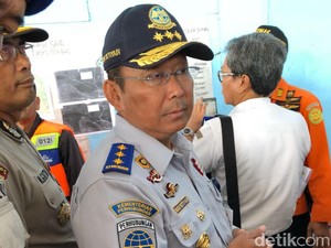 Pencarian Korban Kapal Tenggelam di Danau Toba Digelar 7 Hari