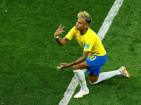 Soccer Football - World Cup - Group E - Brazil vs Switzerland - Rostov Arena, Rostov-on-Don, Russia - June 17, 2018   Brazil's Neymar reacts     REUTERS/Jason Cairnduff