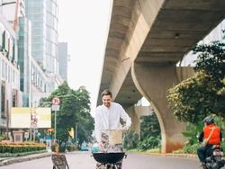 Potret Kocak Ketika Jakarta Sepi Melompong