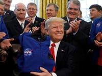 Menakar Bahaya Ancaman Perang Dagang Trump ke RI