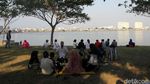 Berwisata di Taman Waduk Pluit